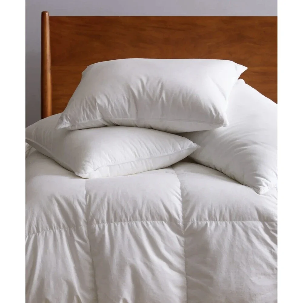 Quince All-Season Premium Duck Down Comforter Insert King Or Cal King MSRP $224